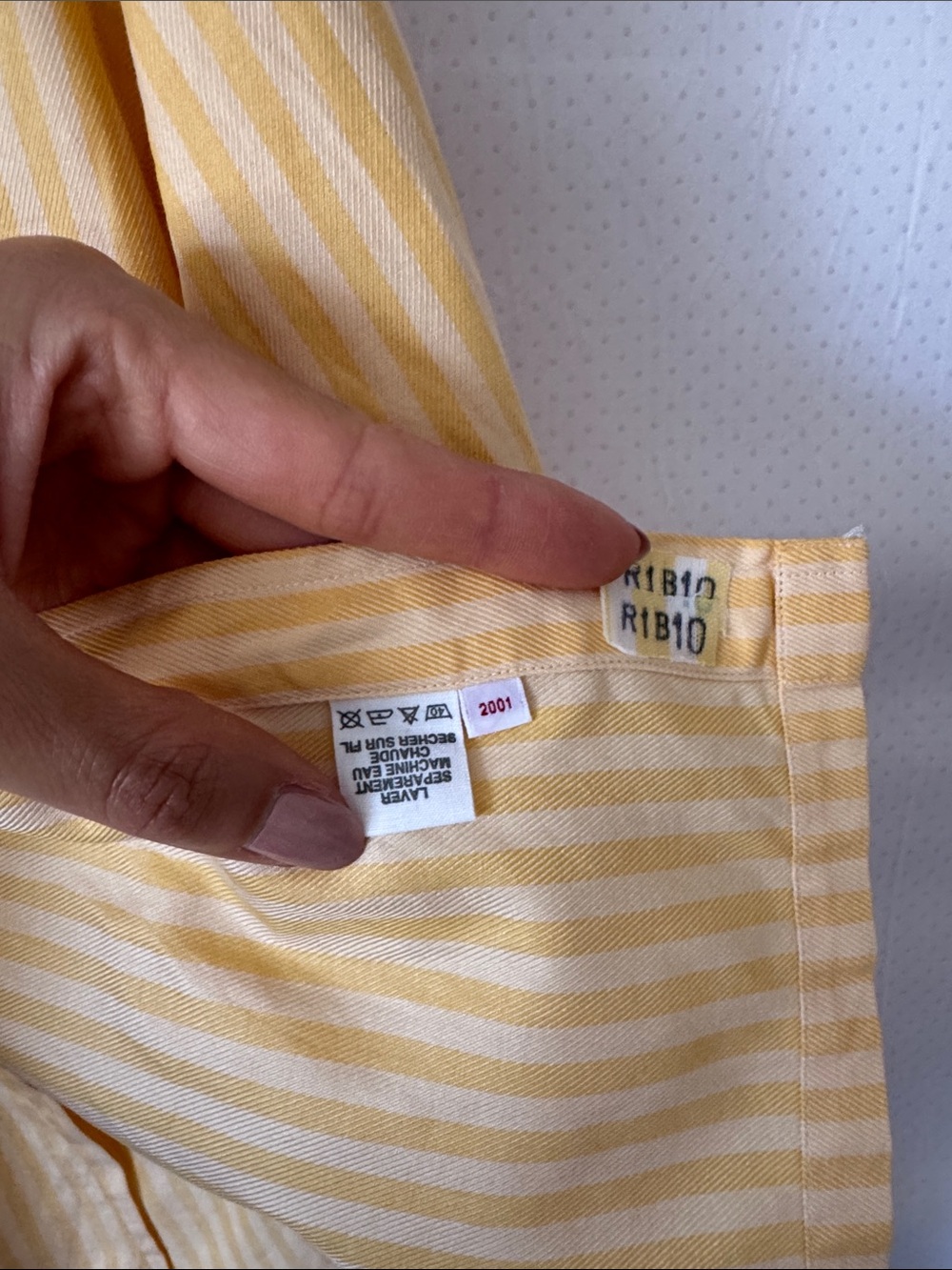 Charvet Cropped Light Yellow Pinstripe Casual Button-Down Shirt - Picture 6 of 9